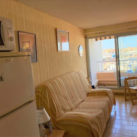 Studio Cap D'Agde, 1 Piece, 4 Personnes - Fr-1-249-380 Агд